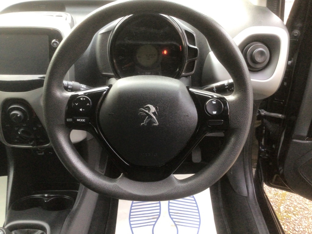 Used Peugeot 108 2015 for sale - 77312947: Photo 19