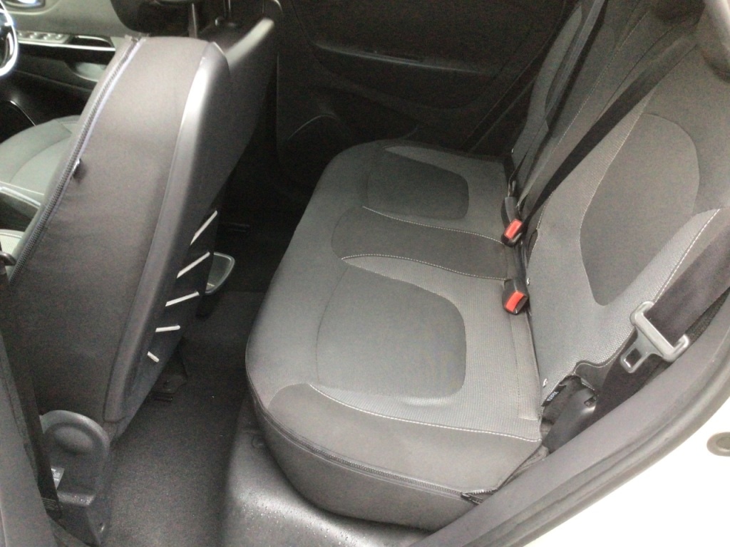 Used Renault Captur 2015 for sale - 76847967: Photo 29