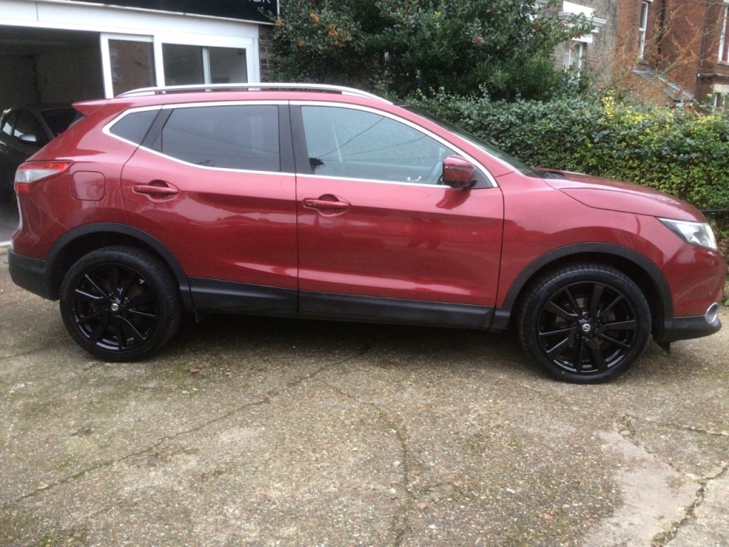 Used Nissan Qashqai 2016 for sale - 77520180: Photo 7