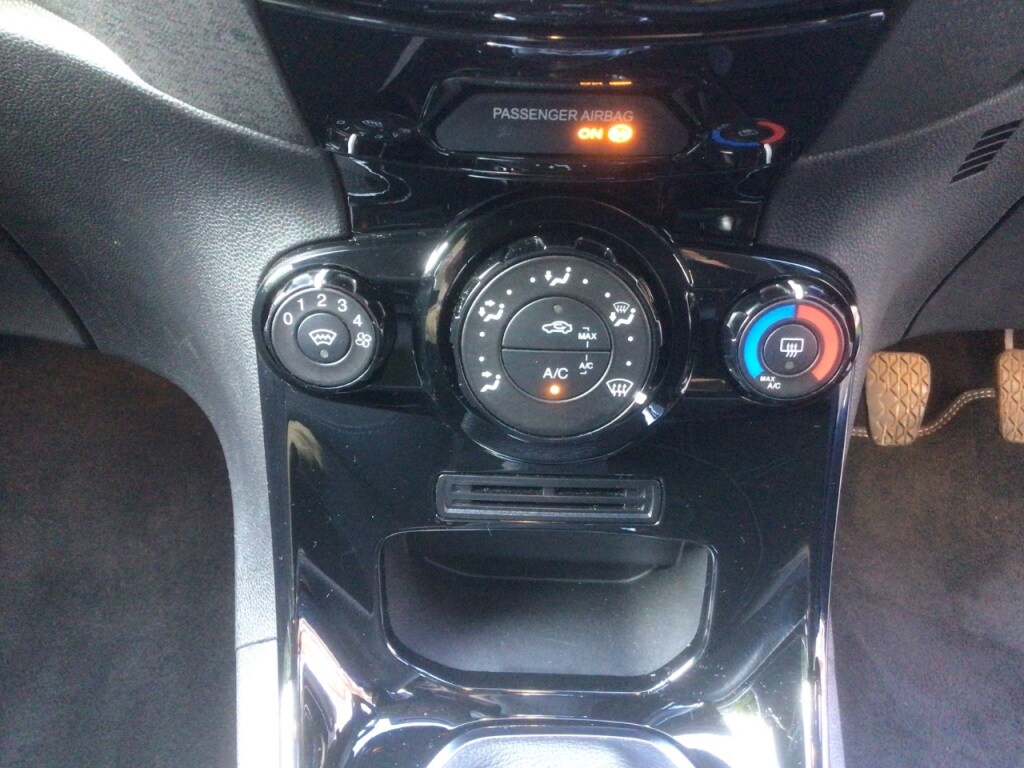 Used Ford Fiesta 2016 for sale - 77915946: Photo 19