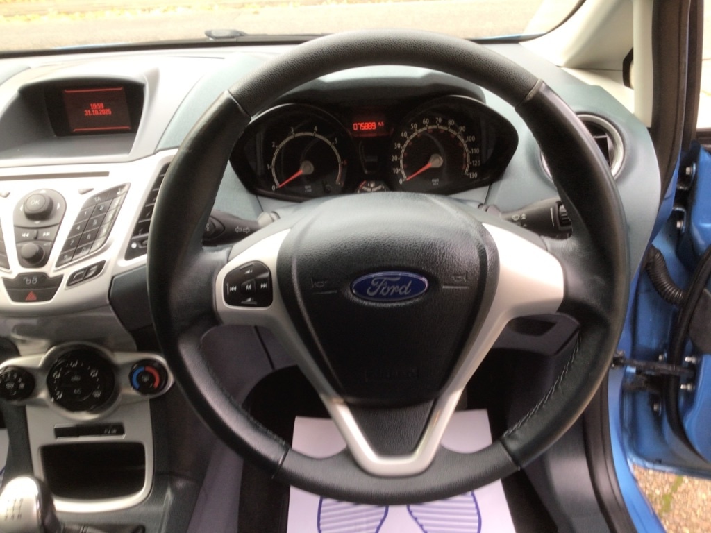 Used Ford Fiesta 2010 for sale - 77312952: Photo 16