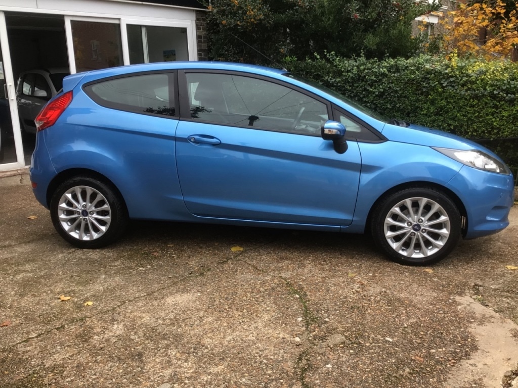 Used Ford Fiesta 2010 for sale - 77312952: Photo 7