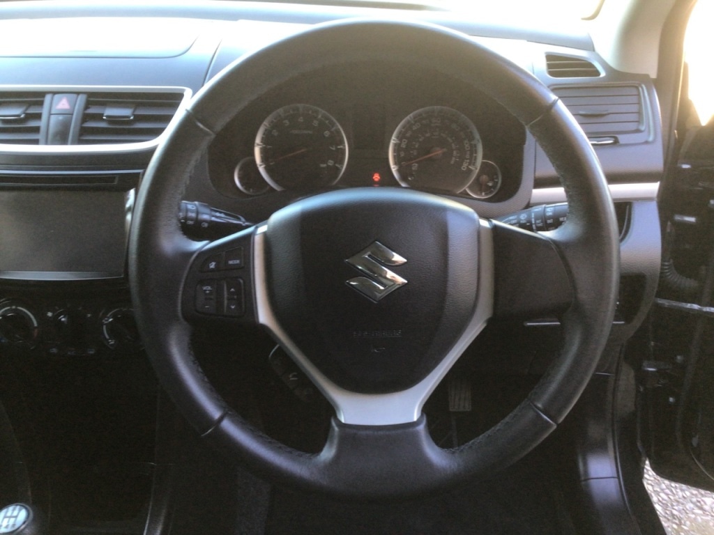 Used Suzuki Swift 2015 for sale - 77747496: Photo 17