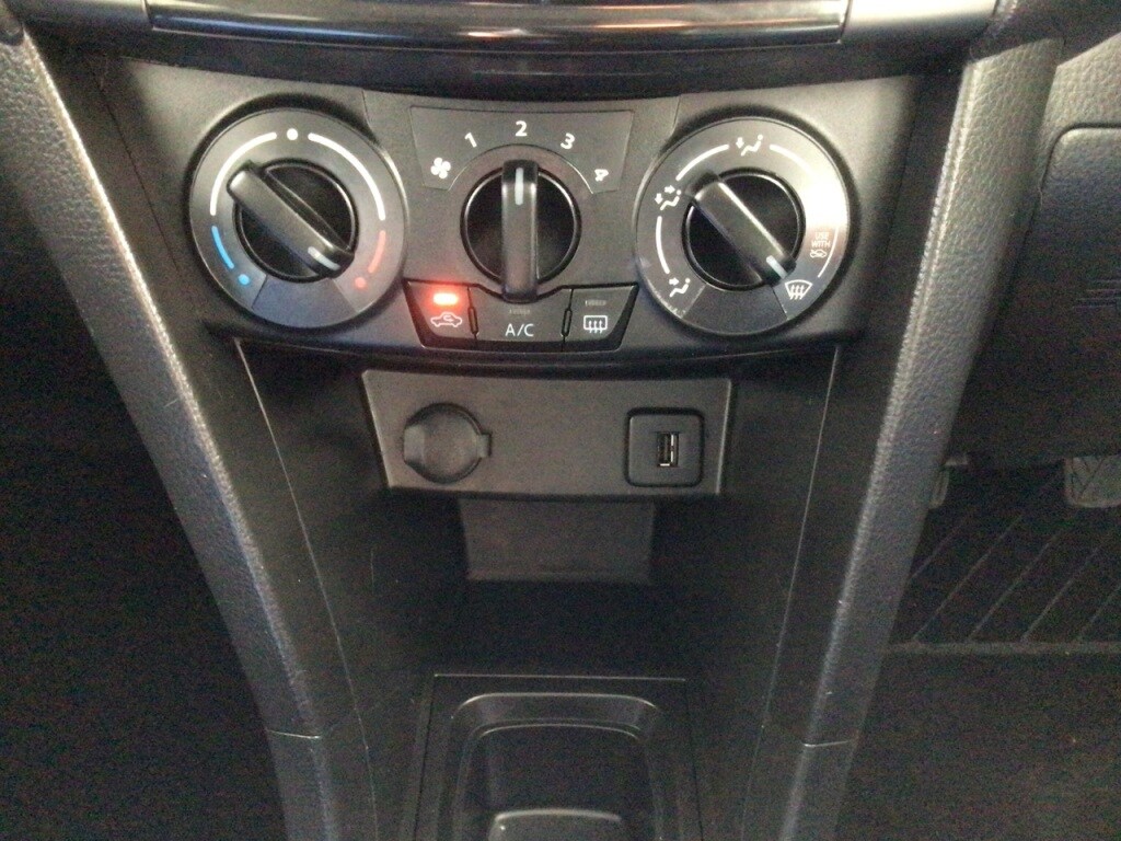 Used Suzuki Swift 2015 for sale - 77747496: Photo 22