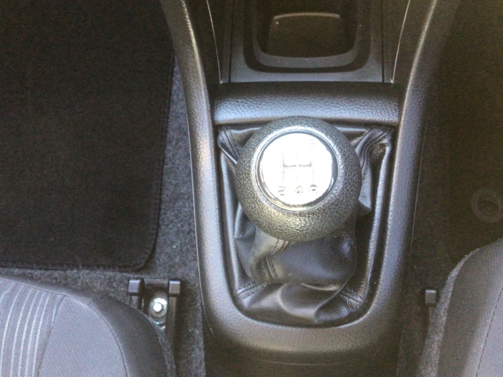 Used Suzuki Swift 2015 for sale - 77747496: Photo 23