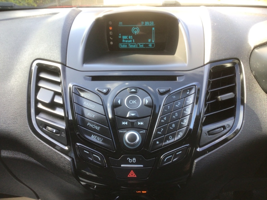 Used Ford Fiesta 2015 for sale - 78095755: Photo 19