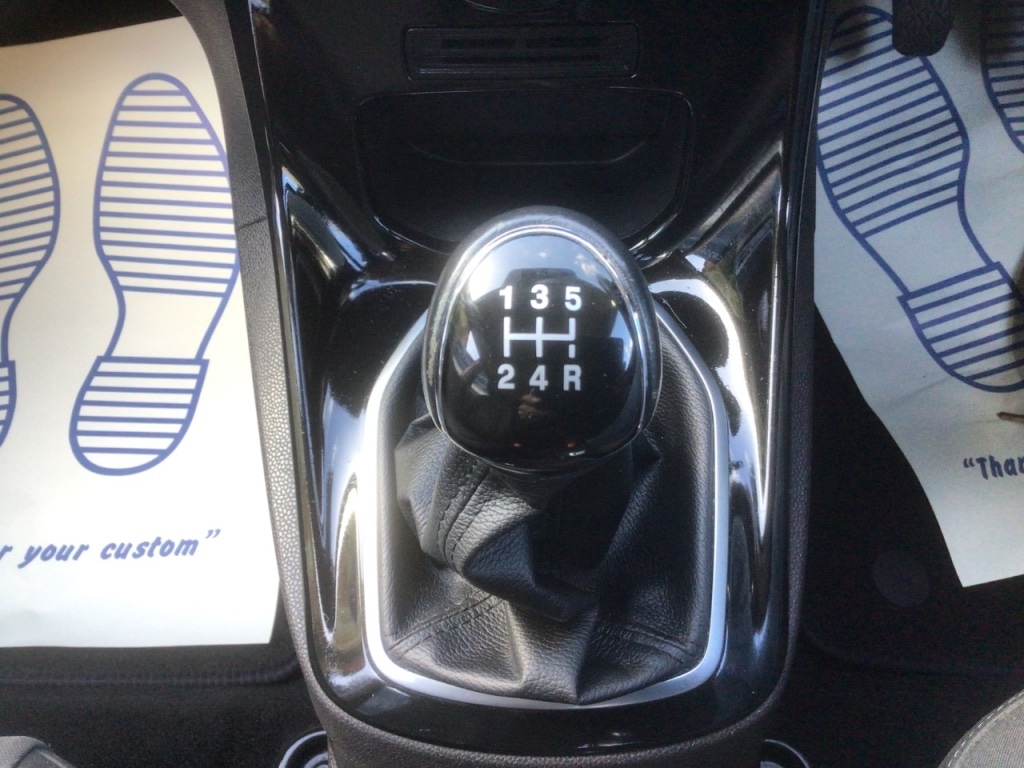 Used Ford Fiesta 2015 for sale - 78095755: Photo 21