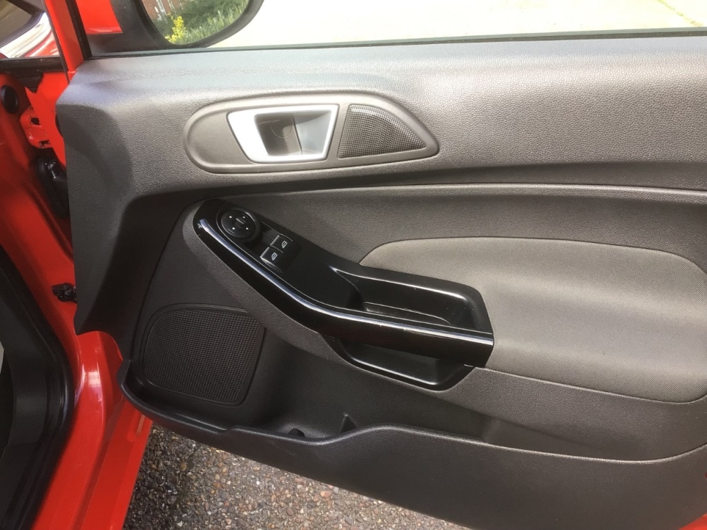 Used Ford Fiesta 2015 for sale - 78095755: Photo 25