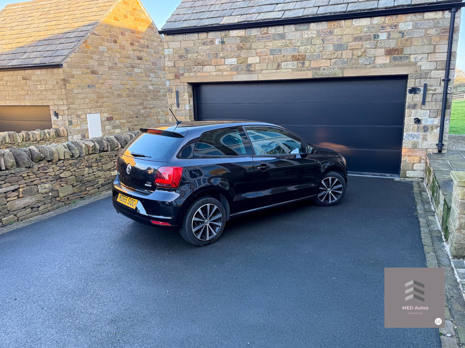 Used Volkswagen Polo 2015 for sale - 77007779: Photo 2