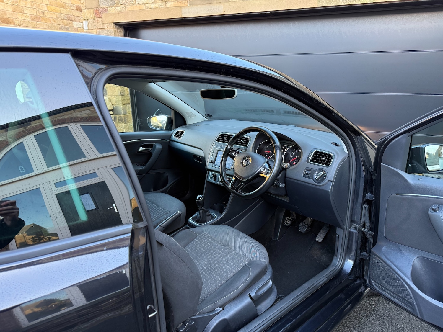 Used Volkswagen Polo 2015 for sale - 77007779: Photo 3