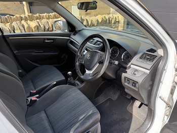 Used Suzuki Swift 2014 for sale - 78628151: Photo