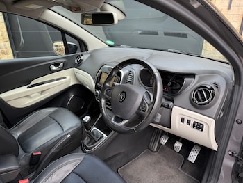 Used Renault Captur 2019 for sale - 78579119: Photo