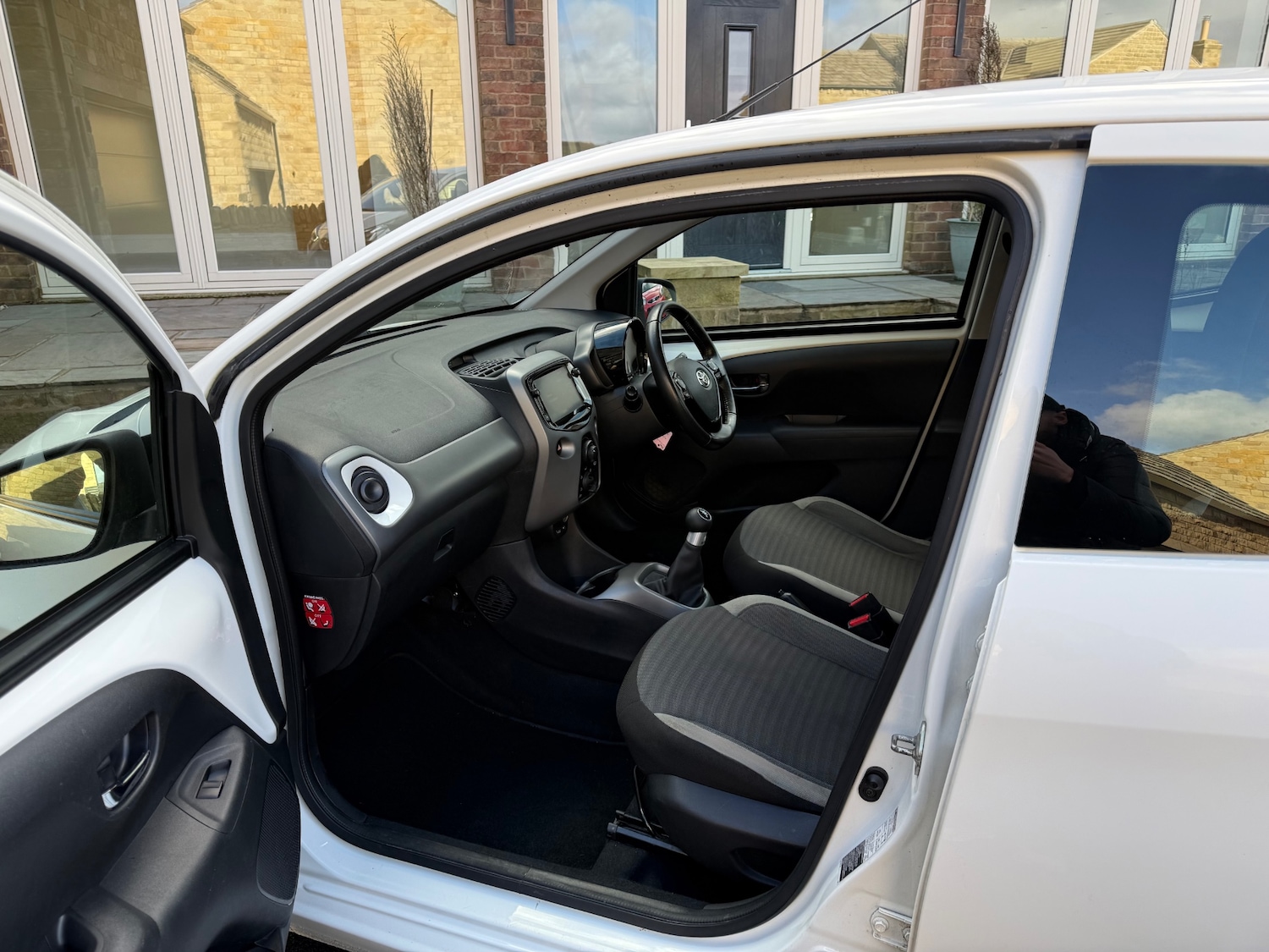 Used Toyota AYGO 2019 for sale - 77643927: Photo 18