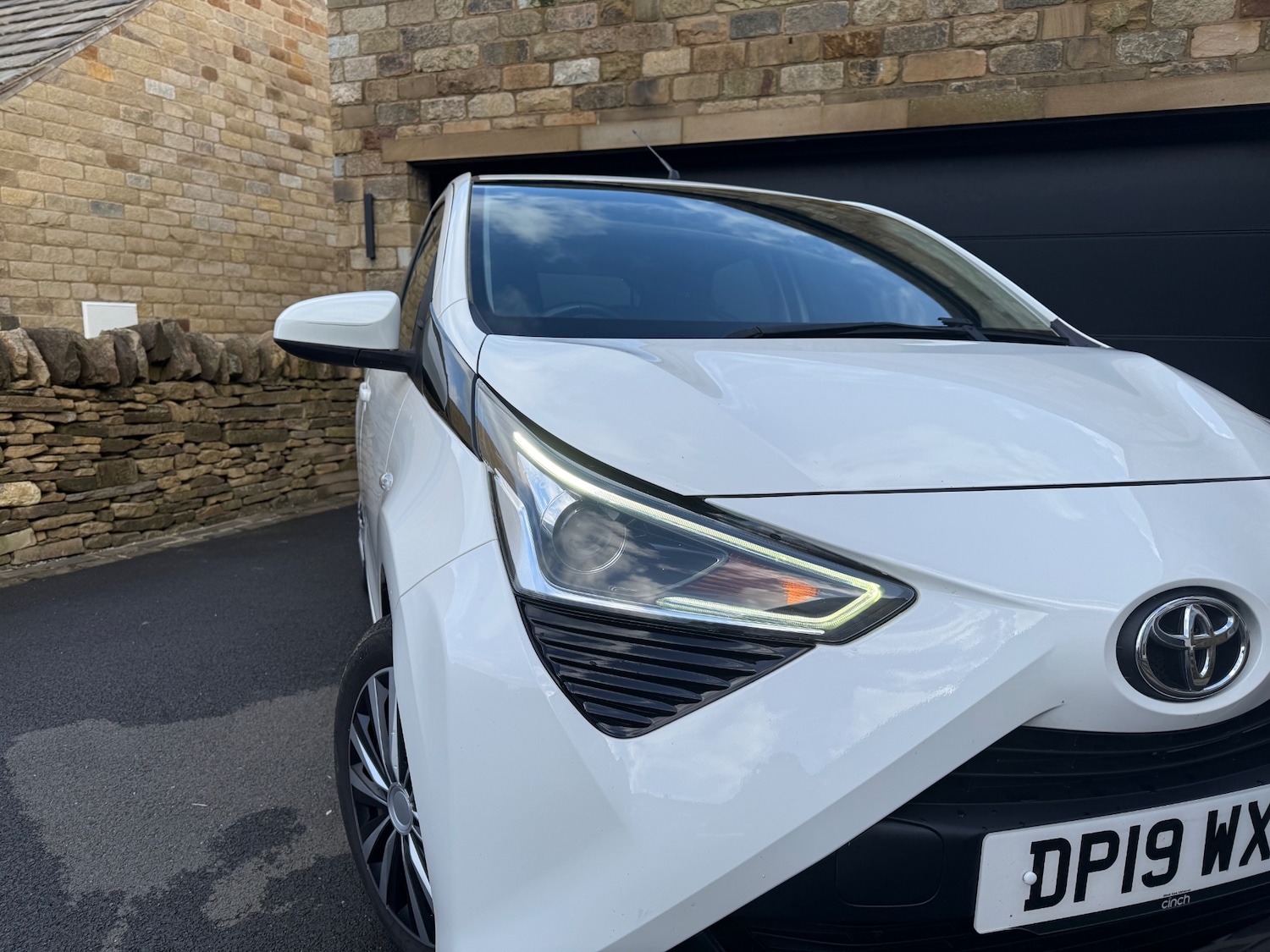 Used Toyota AYGO 2019 for sale - 77643927: Photo 21