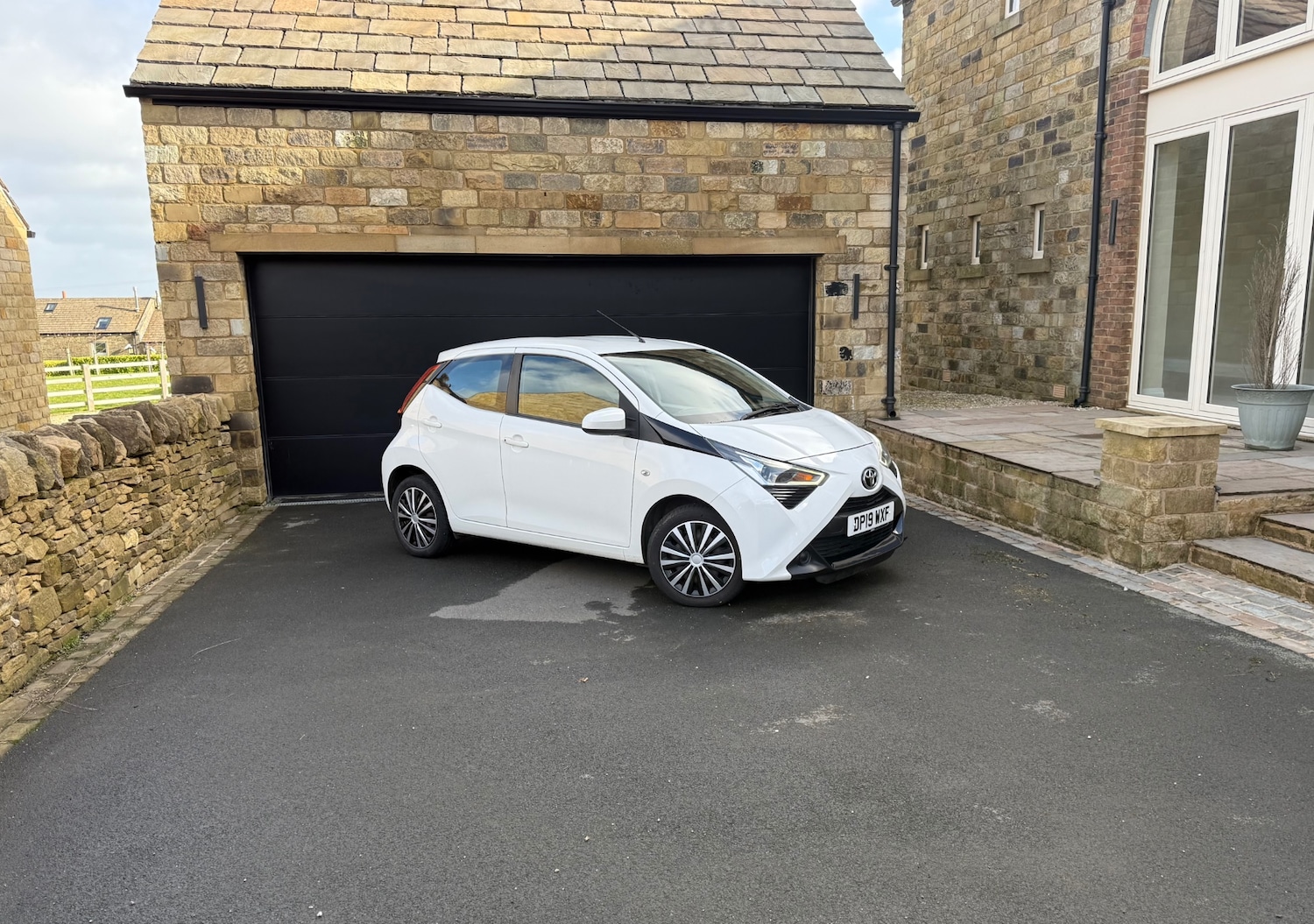 Used Toyota AYGO 2019 for sale - 77643927: Photo 7