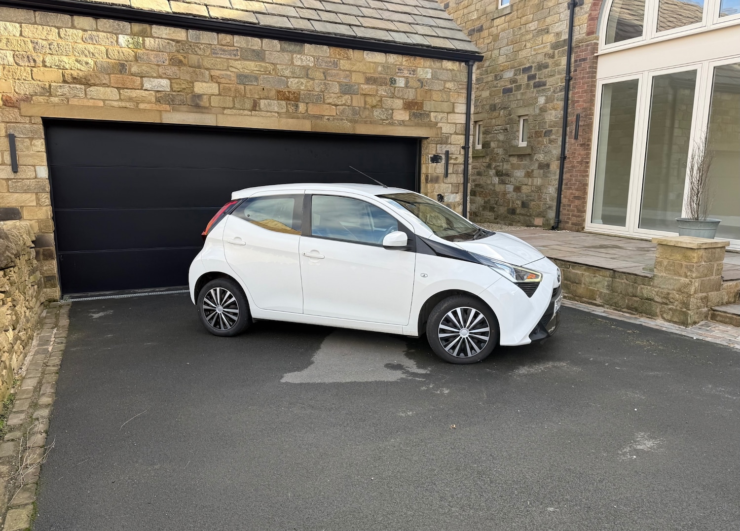 Used Toyota AYGO 2019 for sale - 77643927: Photo 9