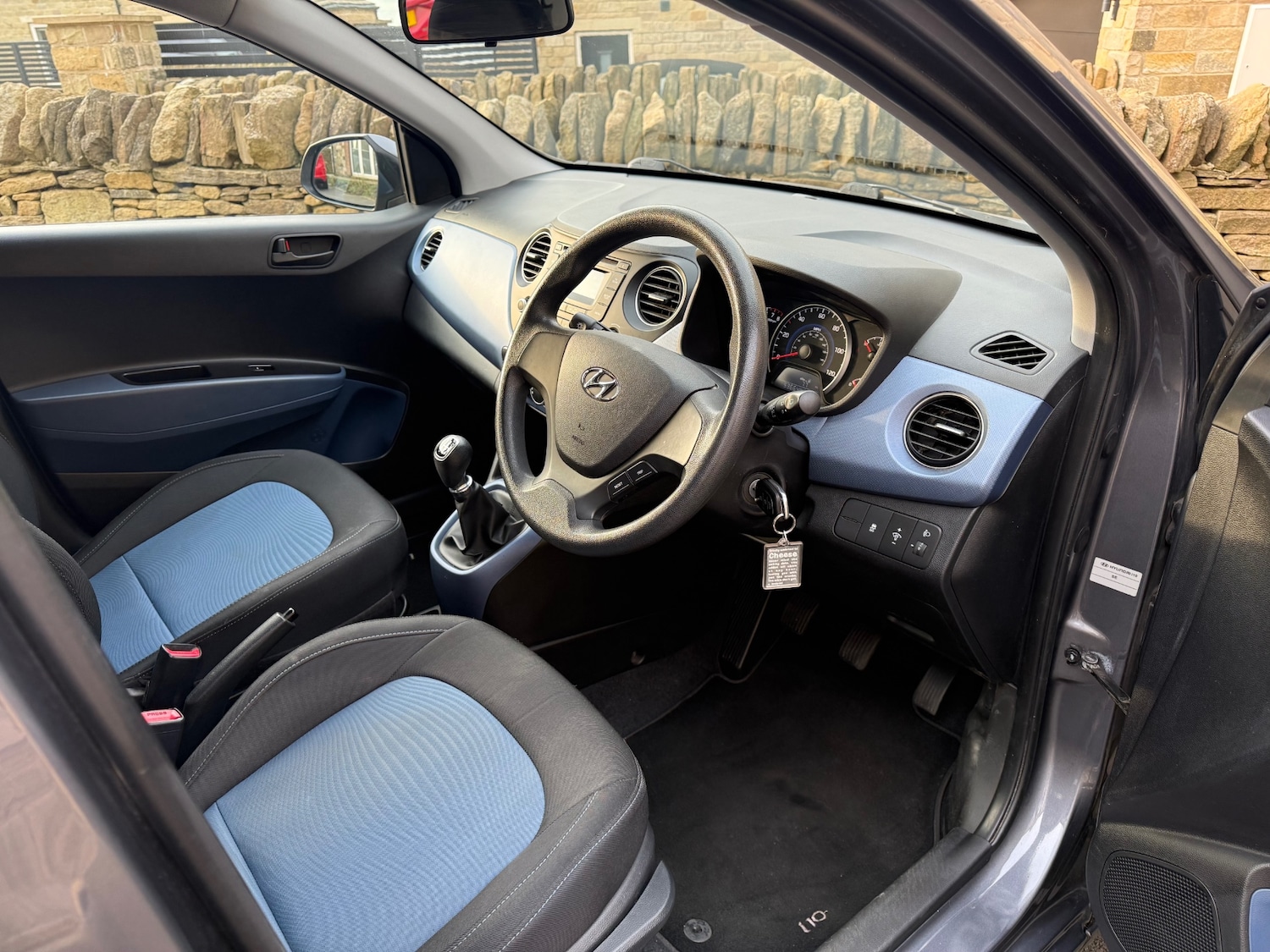 Used Hyundai i10 2014 for sale - 77968926: Photo 11