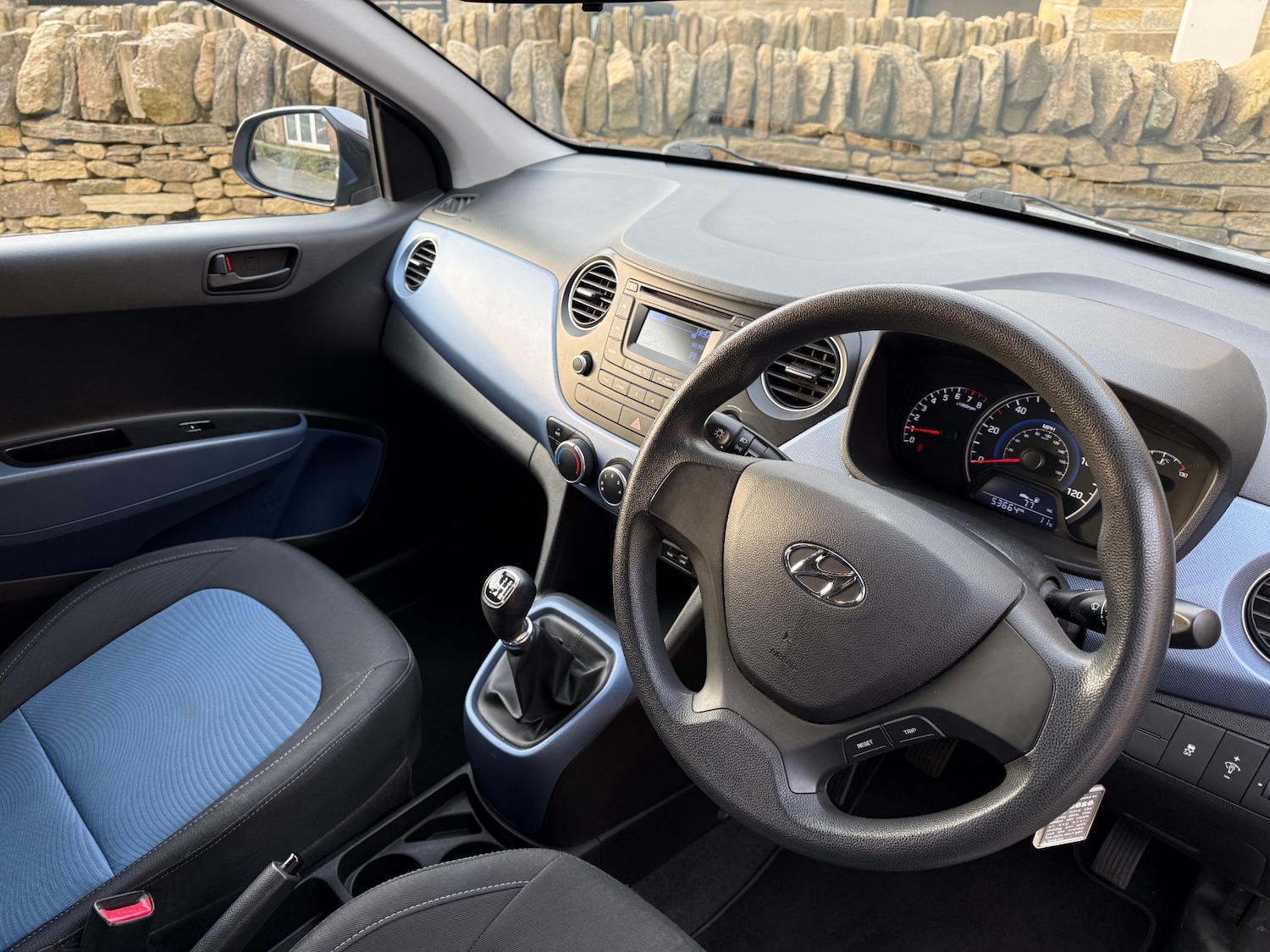 Used Hyundai i10 2014 for sale - 77968926: Photo 12