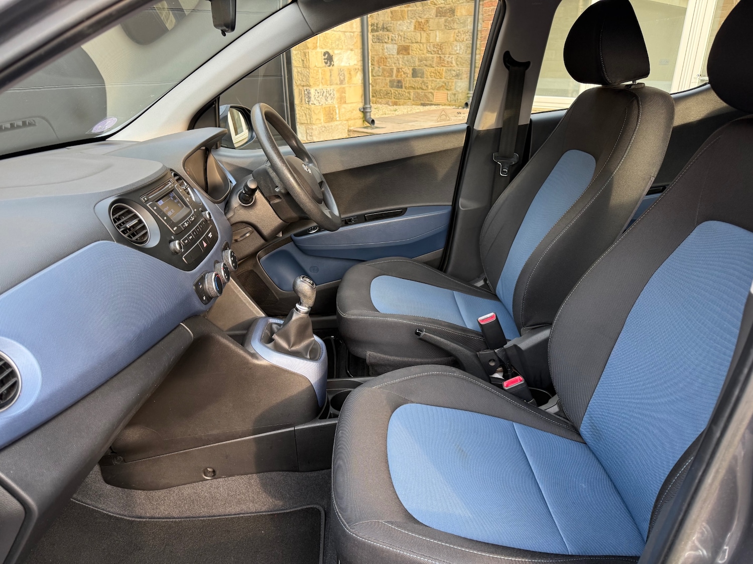 Used Hyundai i10 2014 for sale - 77968926: Photo 13