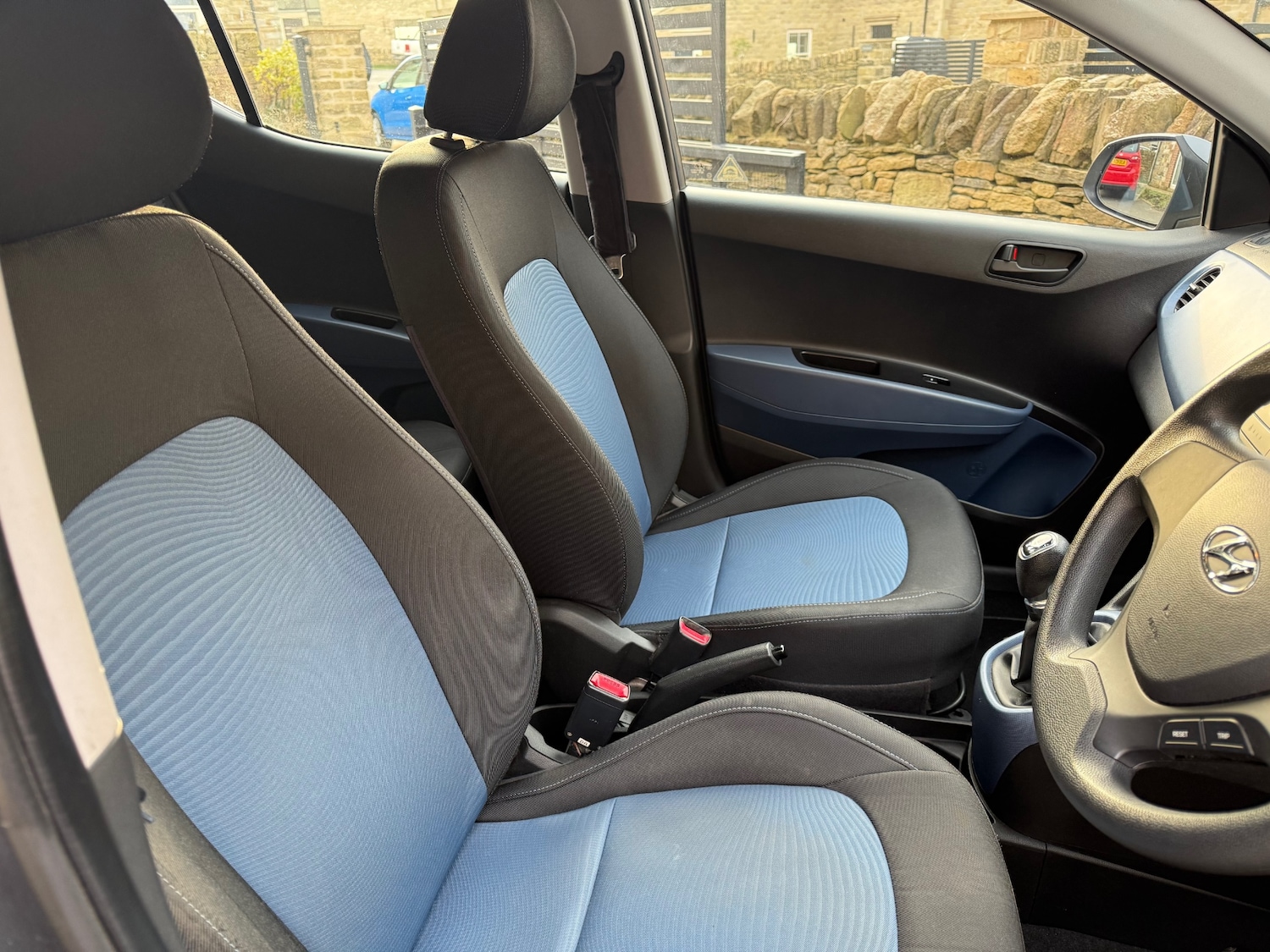 Used Hyundai i10 2014 for sale - 77968926: Photo 14