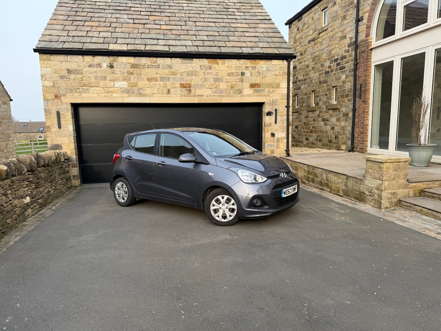 Used Hyundai i10 2014 for sale - 77968926: Photo 6