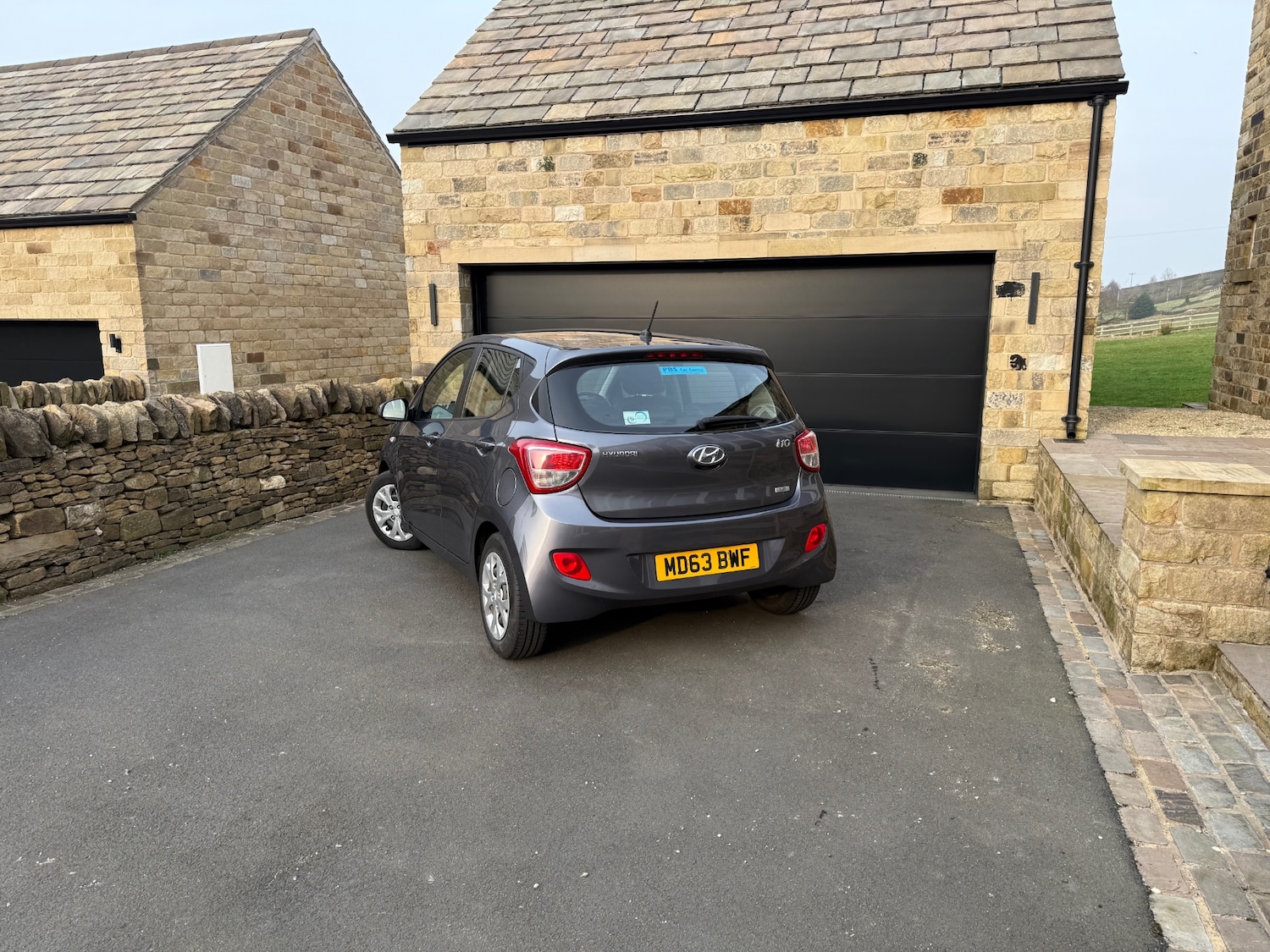 Used Hyundai i10 2014 for sale - 77968926: Photo 9