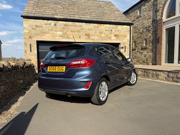 Used Ford Fiesta 2018 for sale - 79516283: Photo
