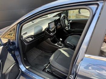 Used Ford Fiesta 2018 for sale - 79516283: Photo