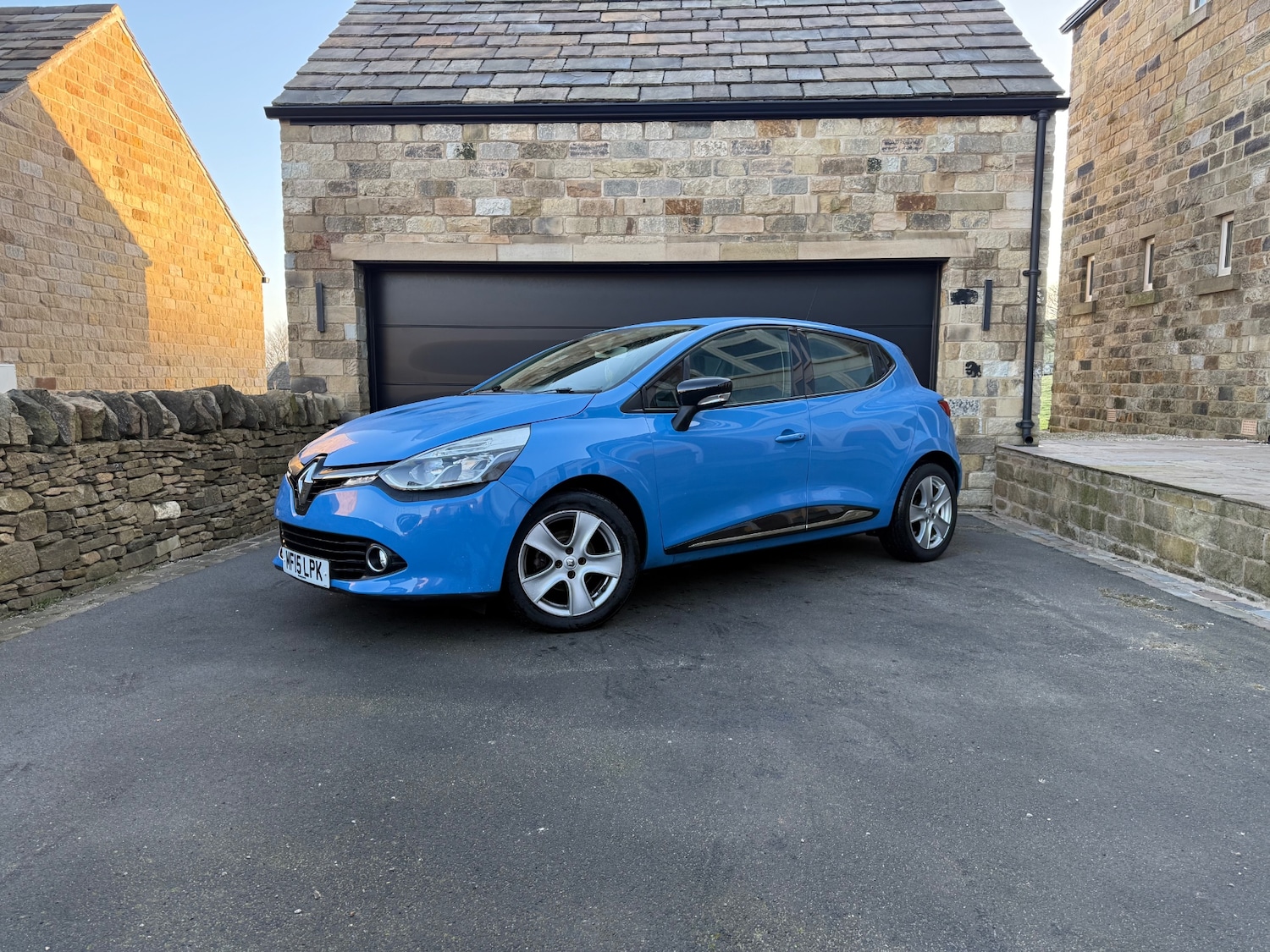 Used Renault Clio 2015 for sale - 77930455: Photo 12