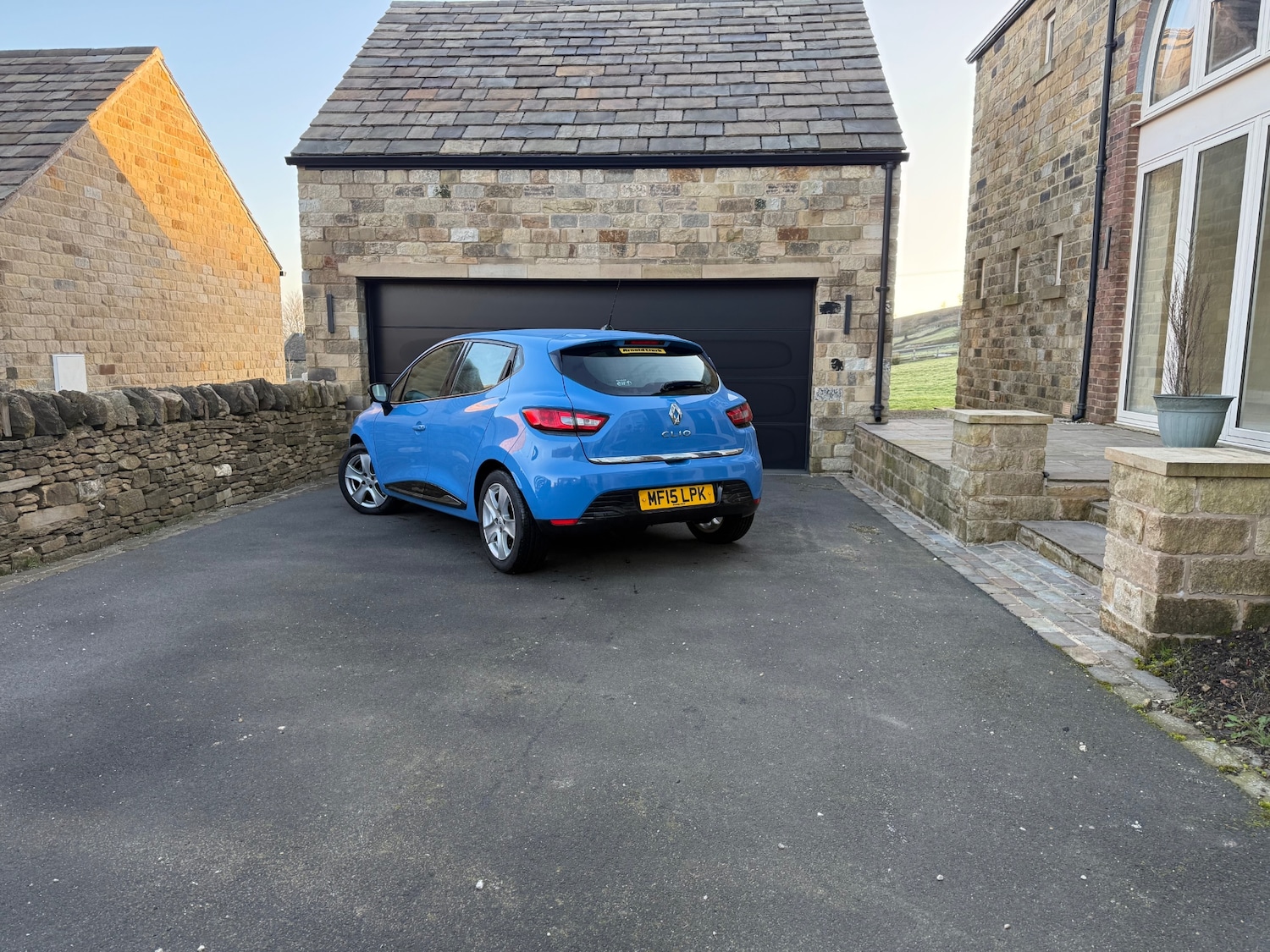 Used Renault Clio 2015 for sale - 77930455: Photo 4