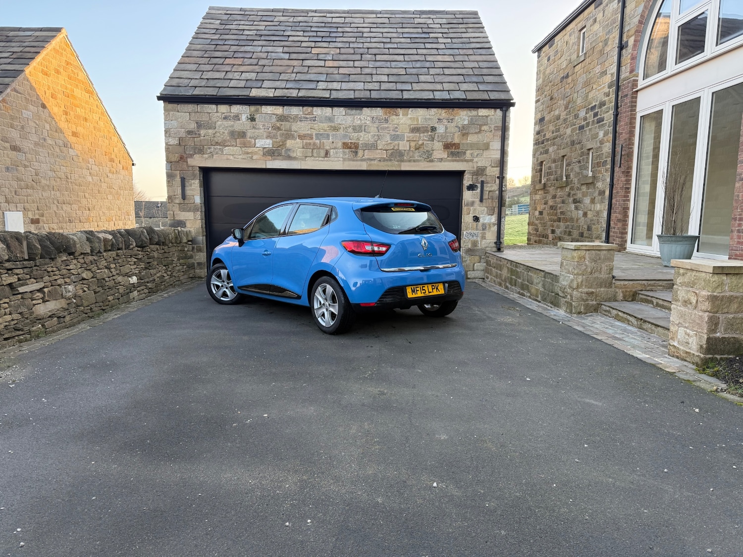 Used Renault Clio 2015 for sale - 77930455: Photo 5