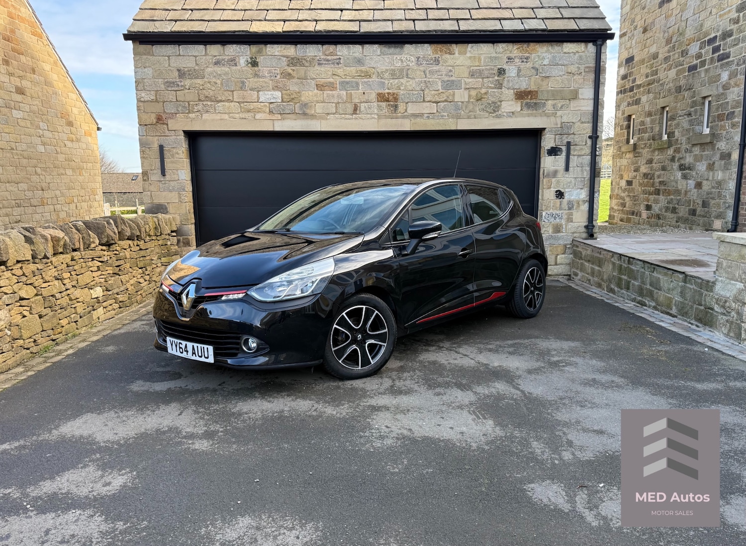 Used Renault Clio 2014 for sale - 77730859: Photo 2