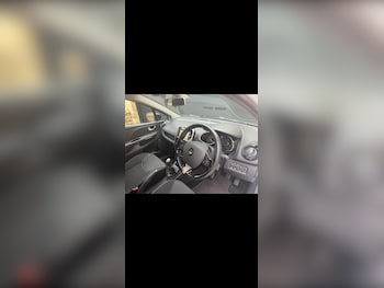 Used Renault Clio 2014 for sale - 77730859: Photo