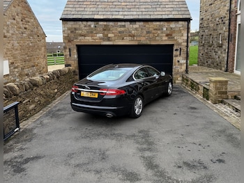 Used Jaguar XF 2015 for sale - 76627309: Photo