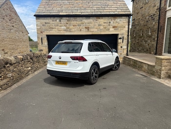 Used Volkswagen Tiguan 2017 for sale - 78804892: Photo