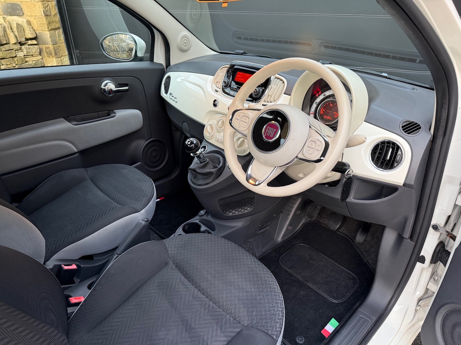 Used Fiat 500 2017 for sale - 76709668: Photo 6