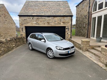 Used Volkswagen Golf 2011 for sale - 77818202: Photo