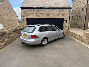 Used Volkswagen Golf 2011 for sale - 77818202: Photo