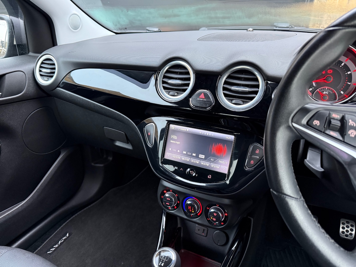 Used Vauxhall ADAM 2014 for sale - 77432935: Photo 17