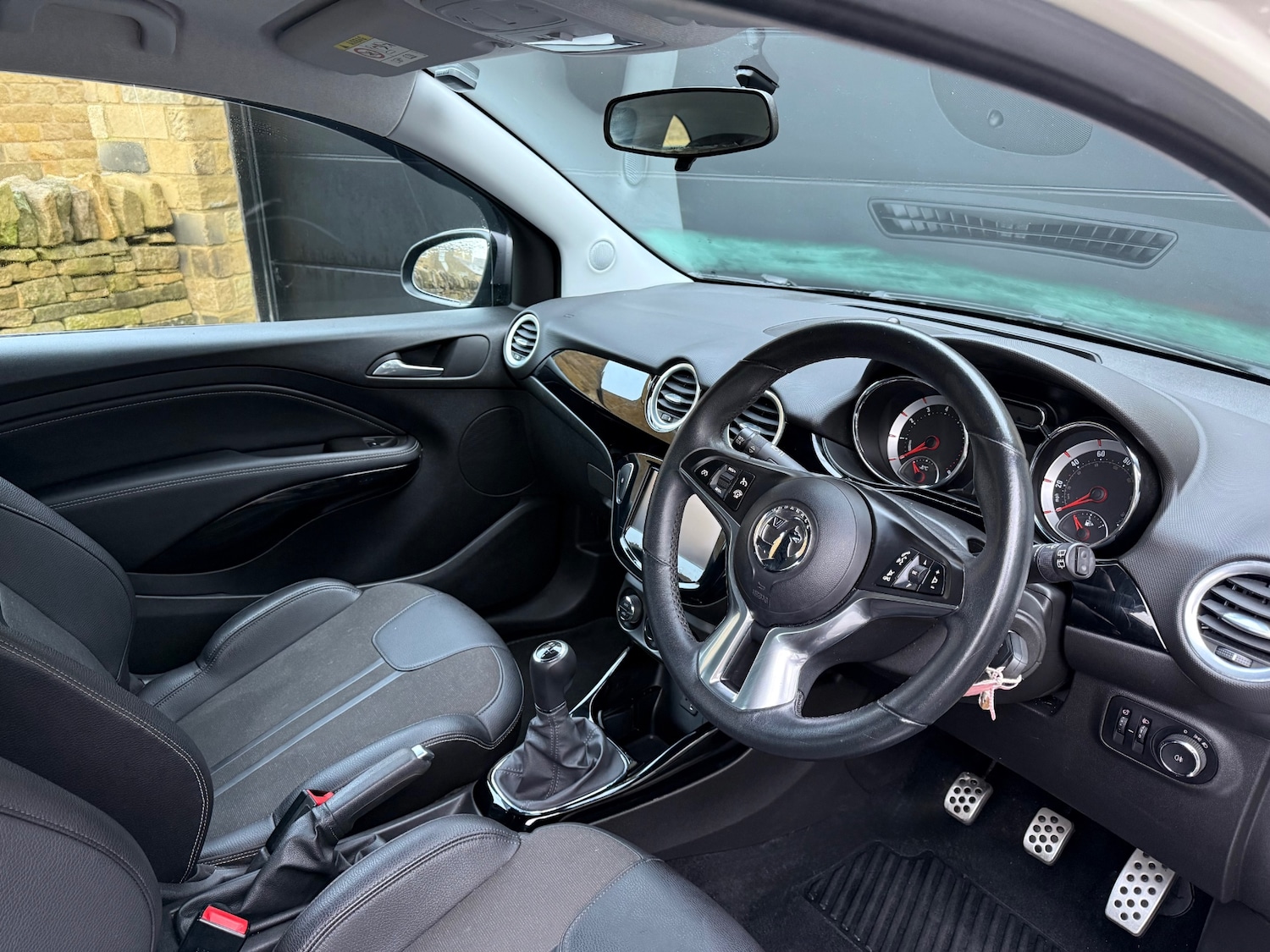 Used Vauxhall ADAM 2014 for sale - 77432935: Photo 3