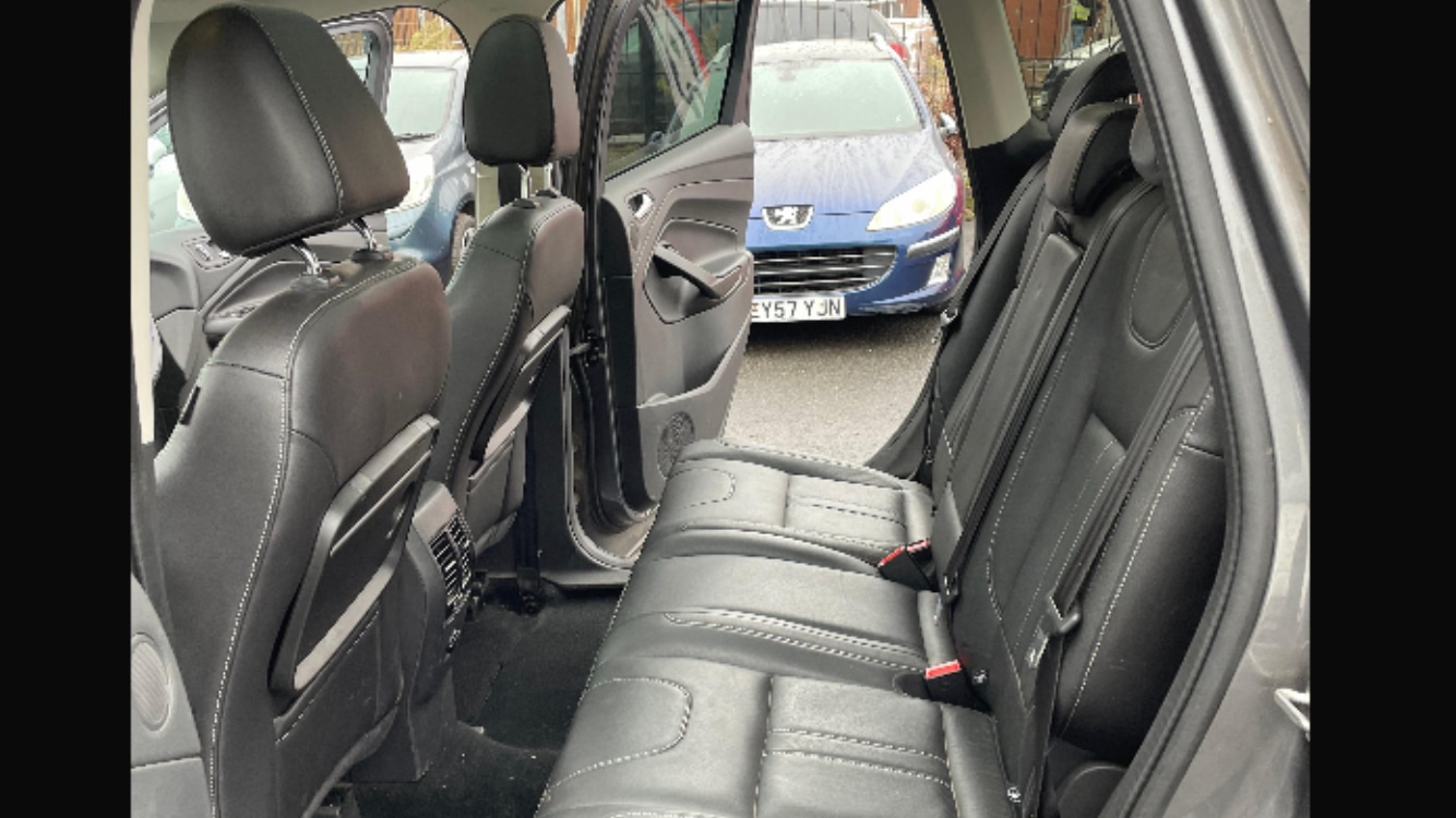 Used Ford Kuga 2014 for sale - 76234501: Photo 11