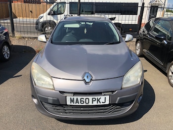 Used Renault Megane 2010 for sale - 79019400: Photo