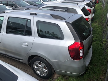 Used Dacia Logan MCV 2015 for sale - 78196575: Photo