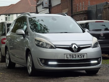 Used Renault Grand Scenic 2013 for sale - 77046314: Photo