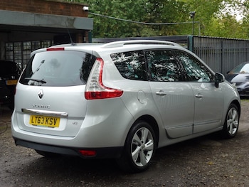 Used Renault Grand Scenic 2013 for sale - 77046314: Photo