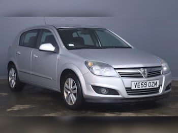 Used Vauxhall Astra 2010 for sale - 77326979: Photo