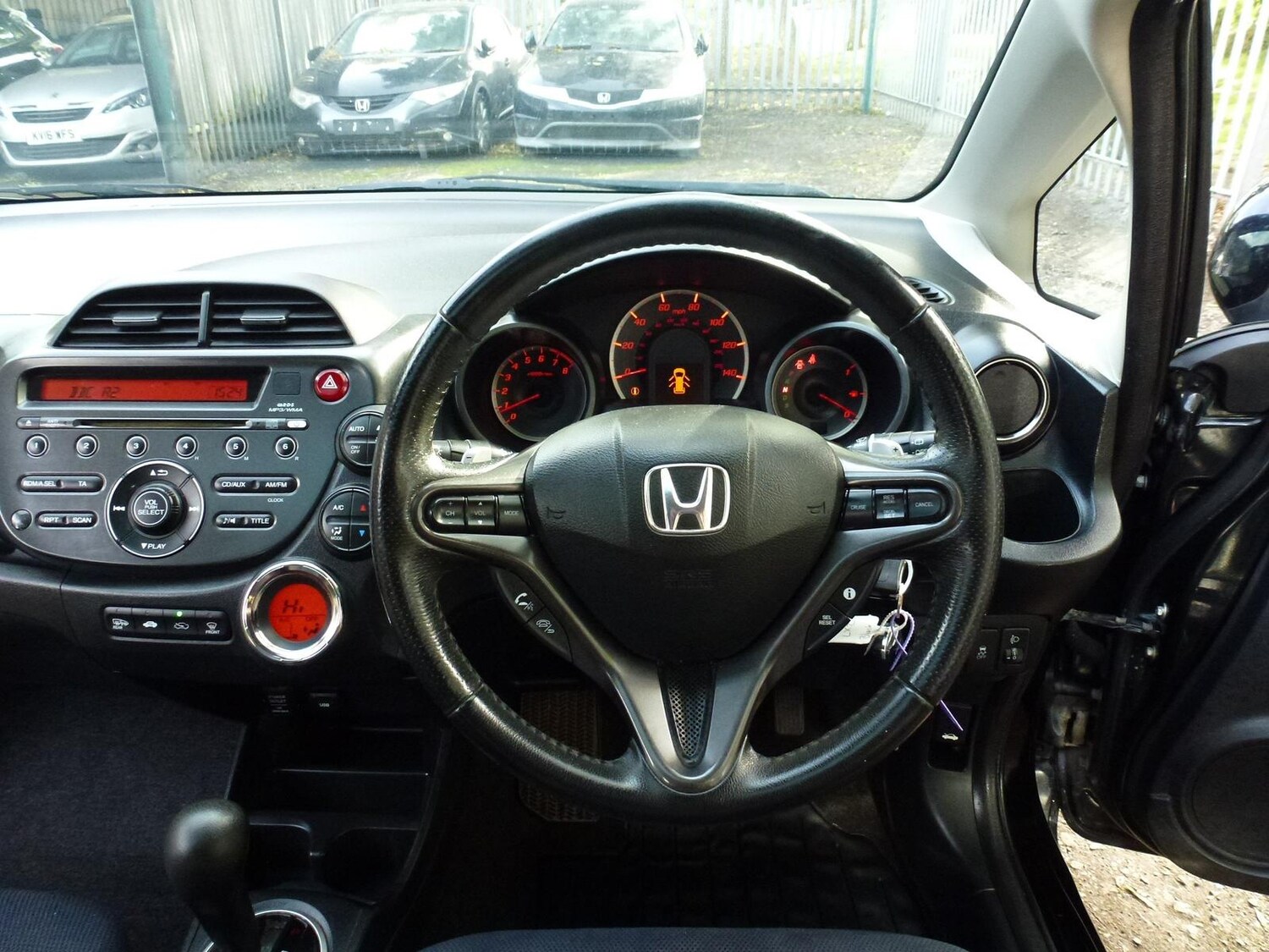Used Honda Jazz 2012 for sale - 76531829: Photo 14