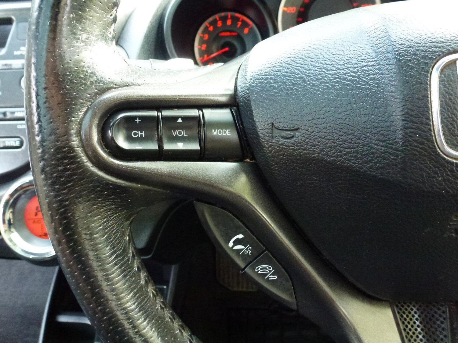 Used Honda Jazz 2012 for sale - 76531829: Photo 16