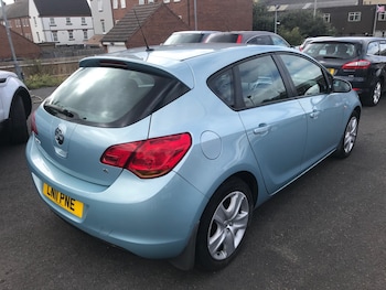 Used Vauxhall Astra 2011 for sale - 75972313: Photo