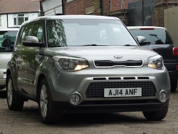 2014 (14) - 1.6 CRDi Connect Plus 5 Door